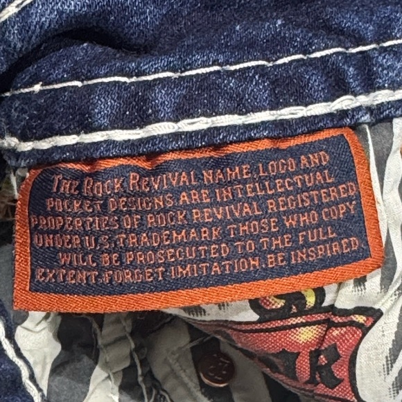 NWT Rock Revival Distressed Bootcut Jeans - Picture 13 of 13